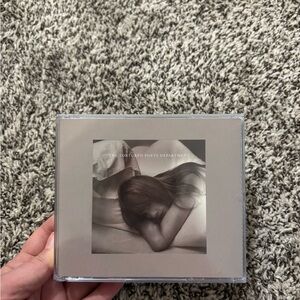 Taylor Swift Tortured Poets CD